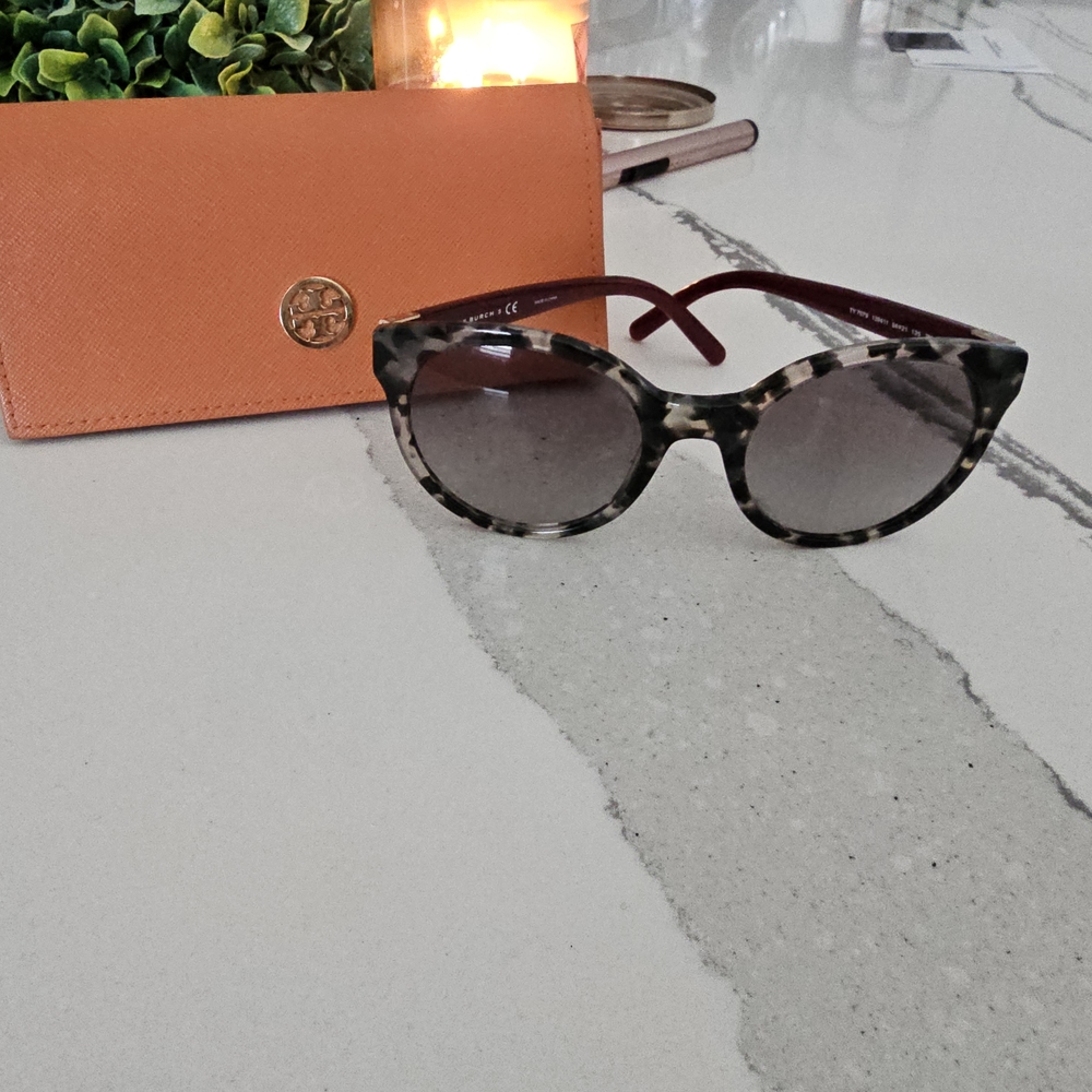 Tory Burch Tortoise Shell Sunglasses - Picture 2 of 13
